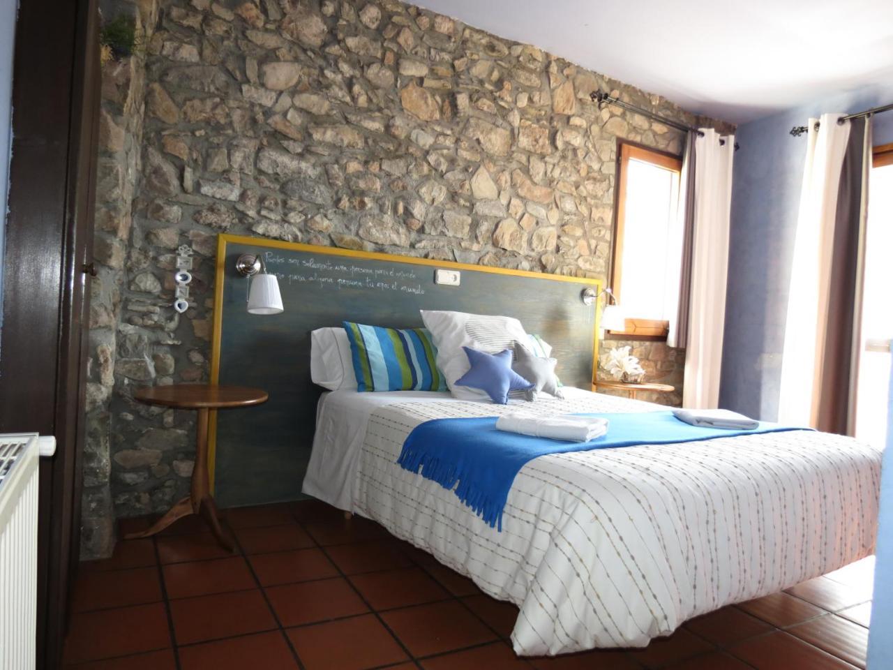 Mas Colom Guest House Сант Йоан лес Фонтс Екстериор снимка